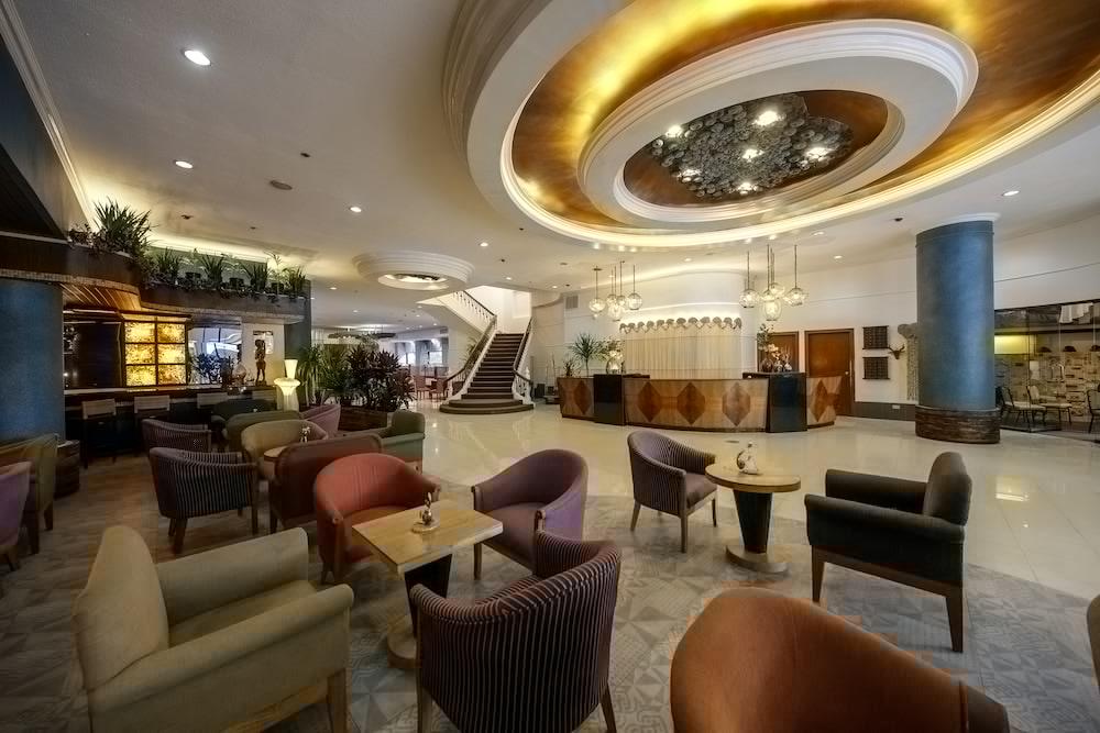 The Bellavista Hotel Мактан Екстер'єр фото